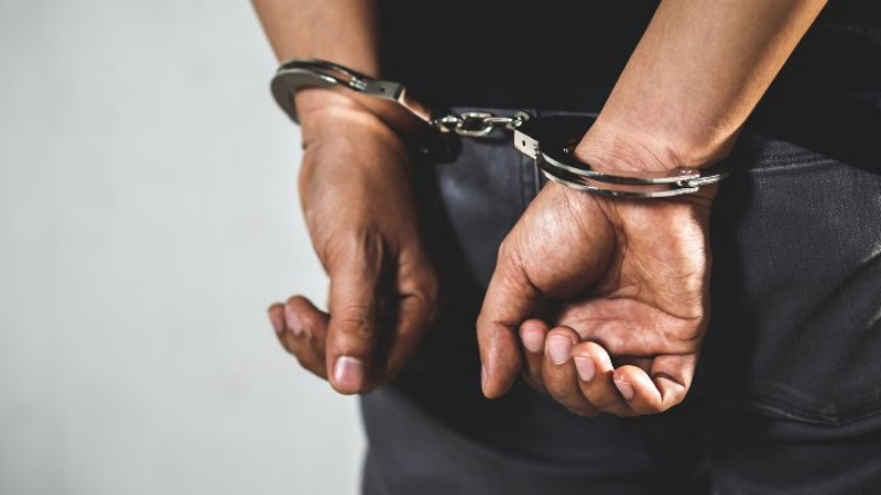 Torunlarının dondurmasına uyuşturucu katan dede tutuklandı