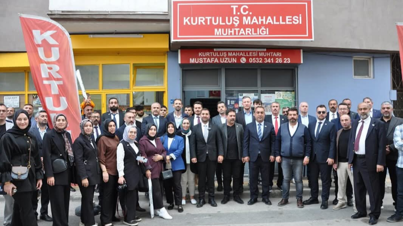 A Parti'den 'Kapı Kapı Anahtar' ile Gürsu'ya 300 kişilik çıkartma!