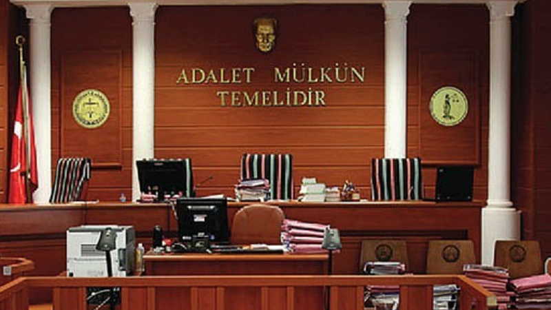 "Adalet mülkün temelidir ve o temel, rüşvetin pasıyla çürütülemez"