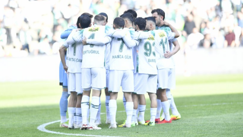 Kaptan Muhammet Demir'in golü Bursaspor'a 3 puanı getirdi