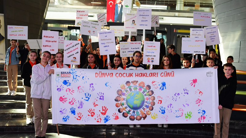 Osmangazi'de Dünya Çocuk Hakları Günü’nde rengarenk etkinlik