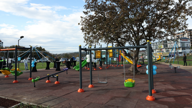 Nilüfer Belediyesi'nden Kızılcıklı Mahallesi'ne yeni yaşam alanı