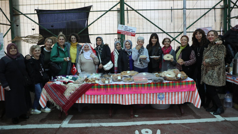 Mudanya’da kadınlar matinesi üreticileri ve dayanışmayı buluşturdu