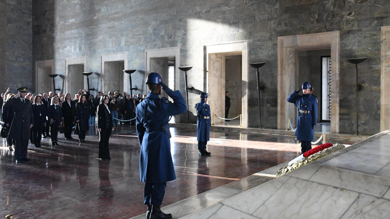 Bursa BUSADER yönetiminden Anıtkabir’e anlamlı ziyaret