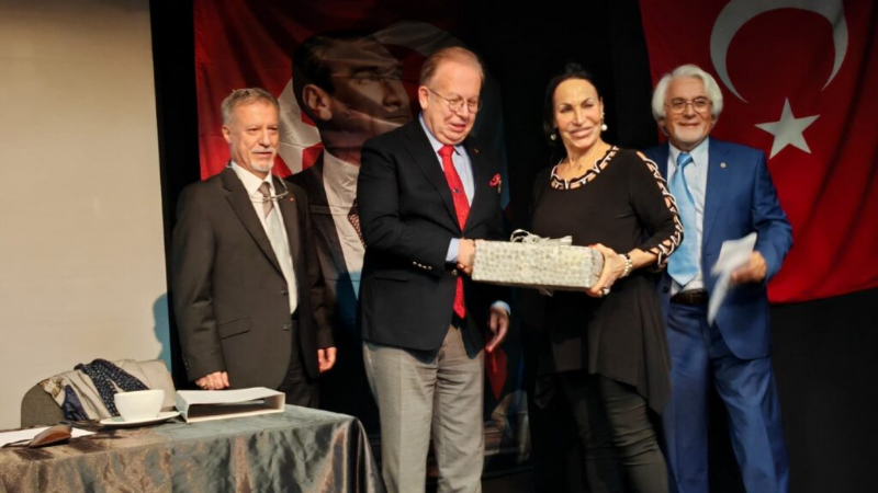 Müstafi Tümamiral Prof. Dr. Cihat Yaycı’dan kritik uyarılar: “‘Türk’üm diyen ihanet etmez”