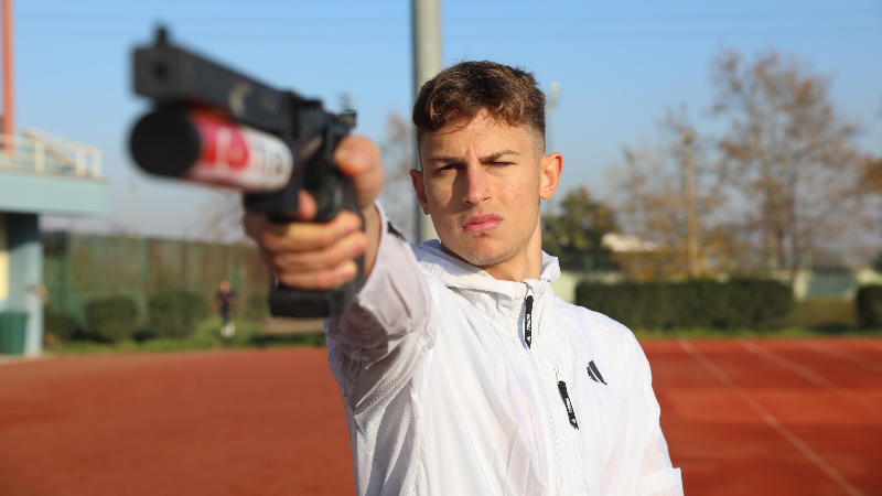 Bursa’nın genç şampiyonu gözünü olimpiyatlara dikti