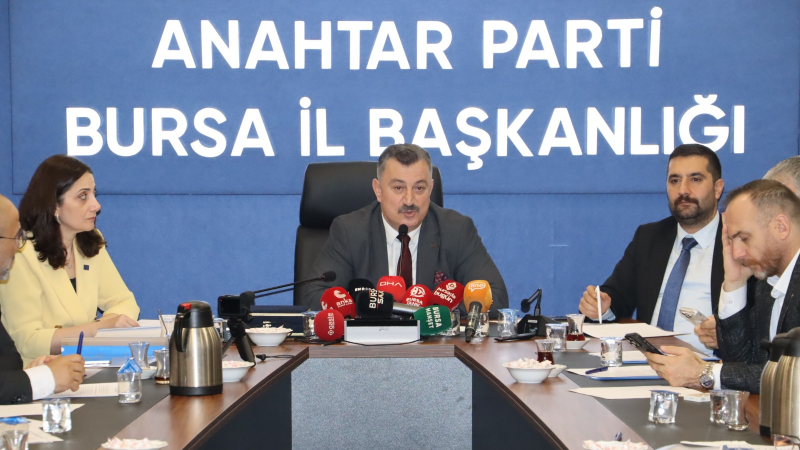 Fikret Aslan: “Bursa üretiyor ama karşılığını alamıyor”