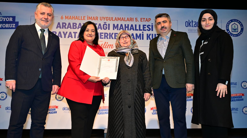 Yıldırım’da tapu sevinci: 300 hak sahibine tapuları verildi