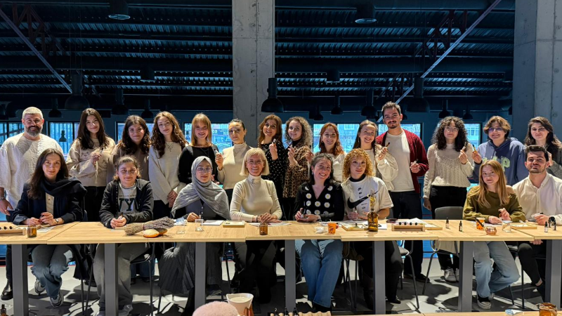 Nilüfer’de katılımcılar kendi parfümlerini tasarladı