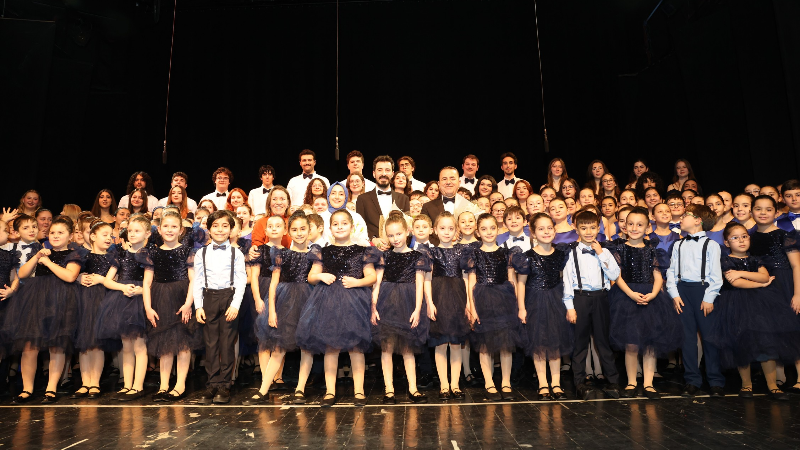 Nilüfer’in korolarından müzik ziyafeti