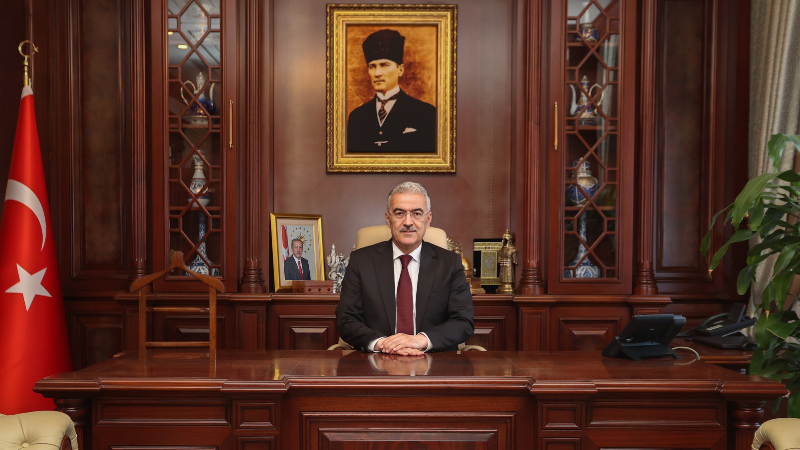 Vali Erol Ayyıldız'ın "Berat Kandili" mesajı